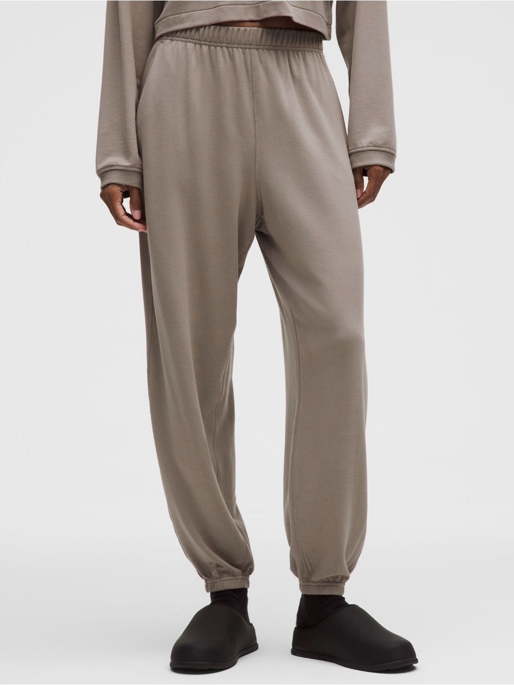 lululemon BeCalm Oversized Mid-Rise Pant -Warm Ash Grey XL